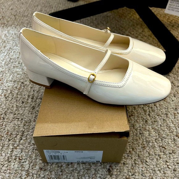 Mango’s Mary Jane shoes - Picture 1 of 4